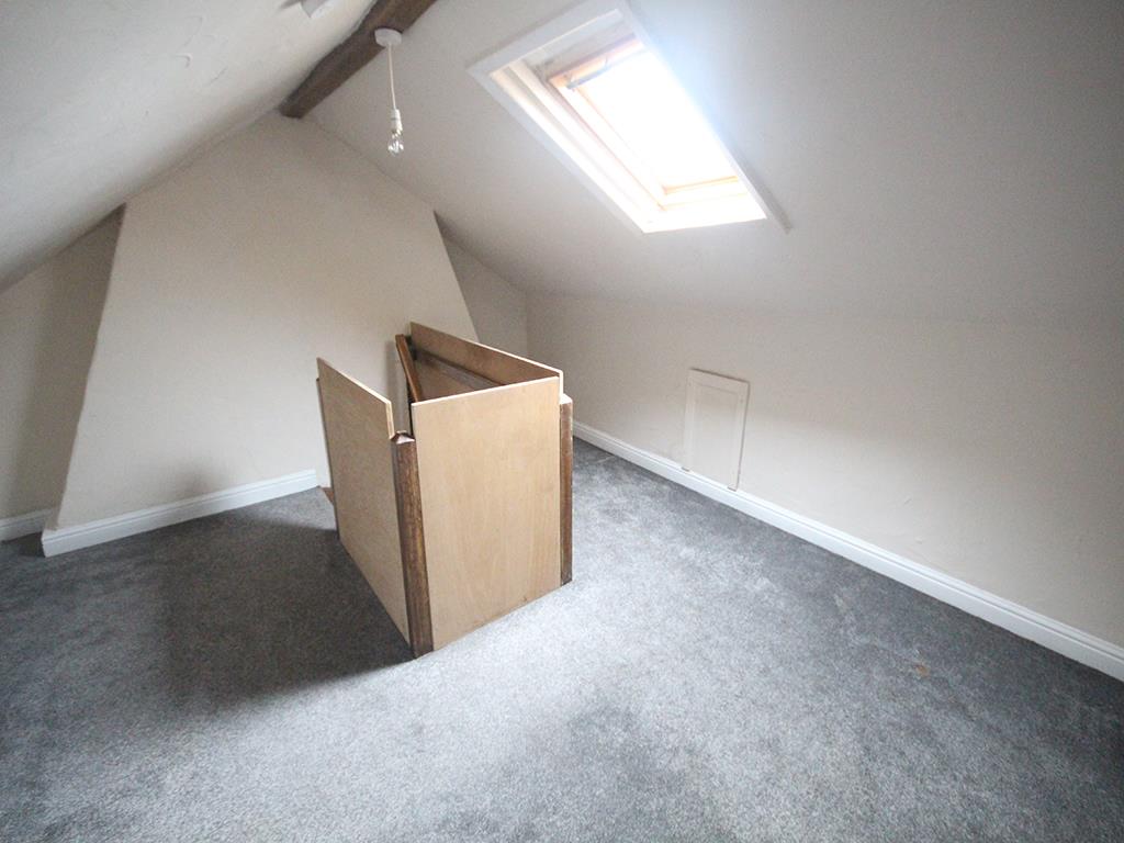 3 bedroom end terrace house Let Agreed in Barnoldswick - IMG_2373.jpg